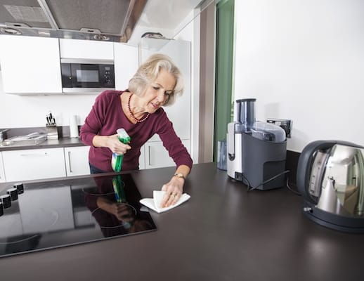 vacation rental turnover cleaning